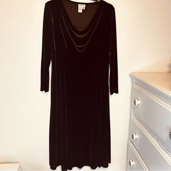 Coldwater Creek Dark Chocolate Brown Velvet Maxi Dress Draped Neckline Size 16 - Picture 2 of 7